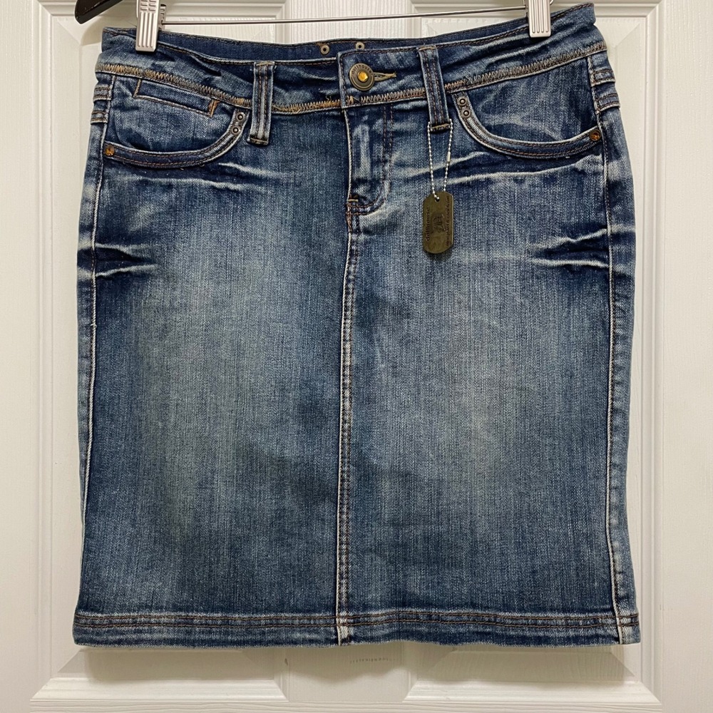 Vintage Dollhouse Denim Skirt Blue Jean Above Knee Y2K 90s Revival Grunge Sz 7‎